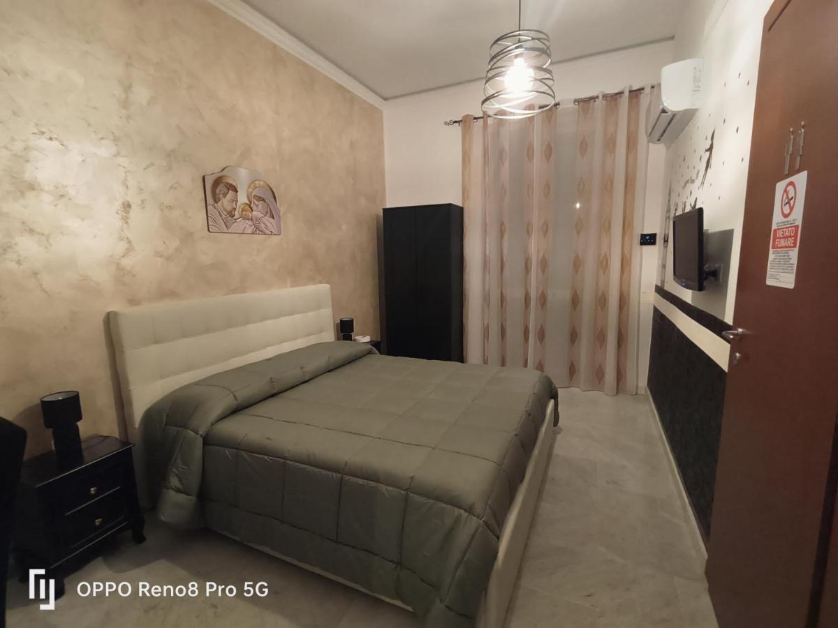 B&B Centrale เมสซีนา ภายนอก รูปภาพ
